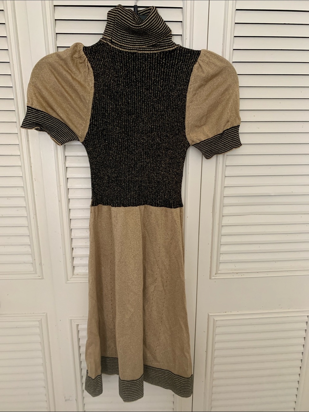 D & GTwo-Tone Knit Midi Dress in Black and Tan